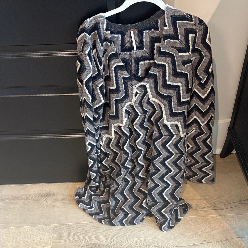 Free People Zigzag Patterned Midi Dress - Black and White